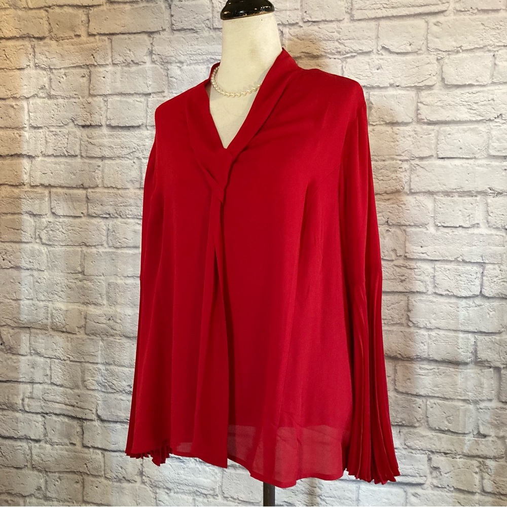 ❤️WORTHINGTON Woman Pleated Bell Sleeve Top